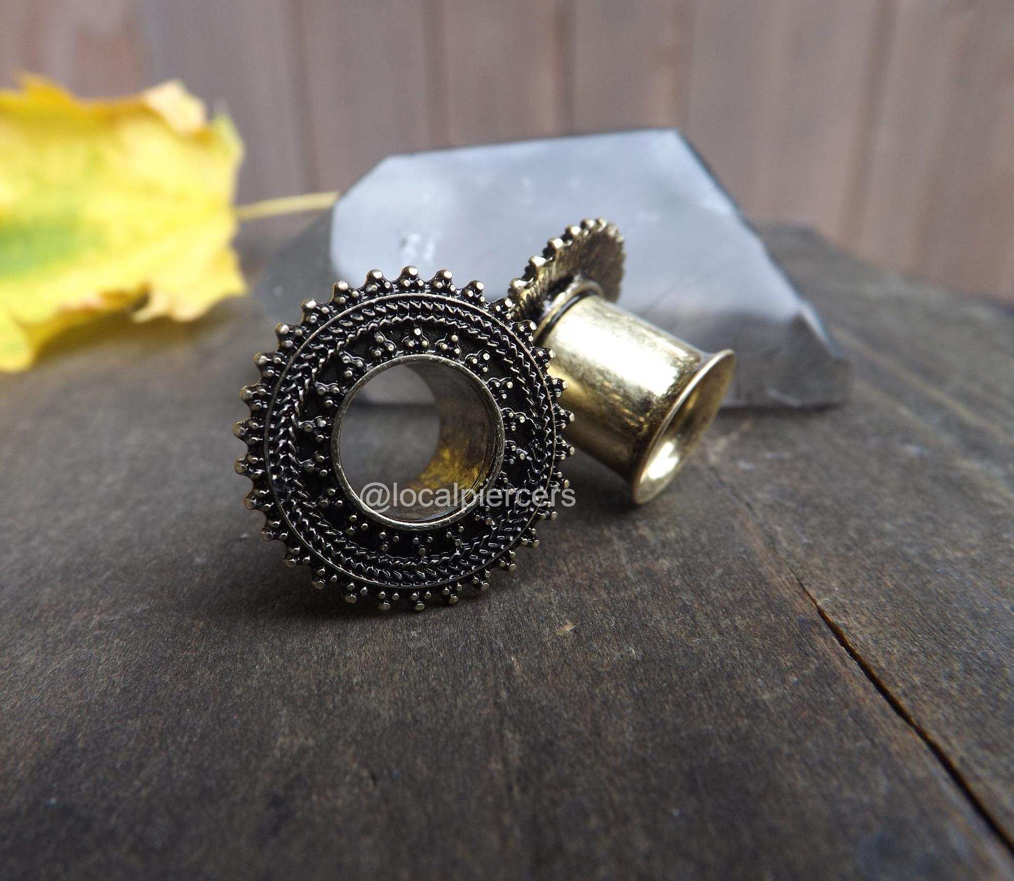 Tribal Lace Tunnels