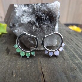 16g Opalite Septum Nose Ring Piercing Gemstone Cluster Hinged Ring Prongset Green Pink Gems Clicker Helix Body Jewelry Gemstones Daith